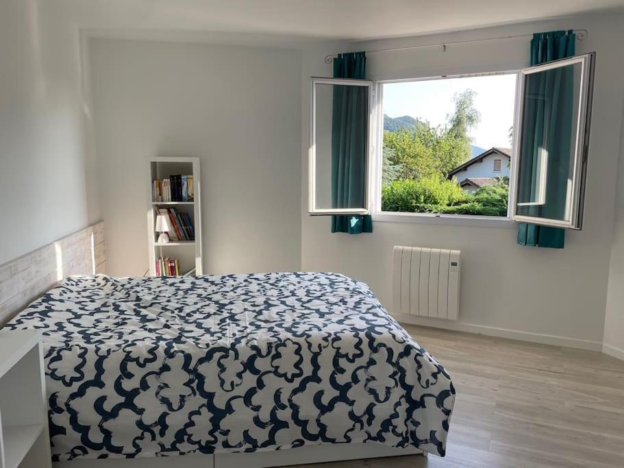 Chez Peggy & Victor - Appartement 4/5 Personnes Naves-Parmelan Exteriör bild